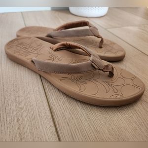 Roxy Women's Size 7 Sandal Flip Flop